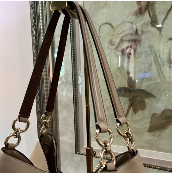 Coach NWOT Elegant Tan Women's Bag - Picture 7 of 13